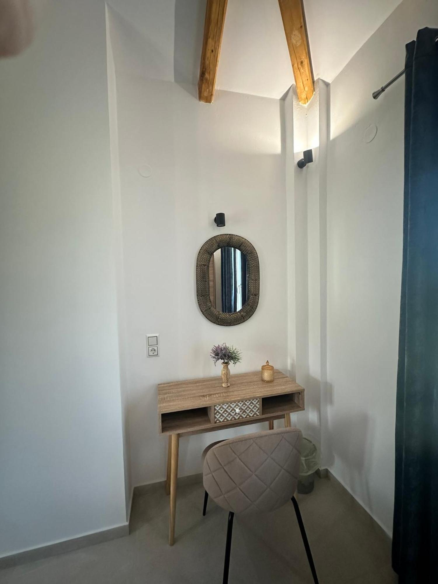 Ktimavita Apartment 1 Petra  Eksteriør billede